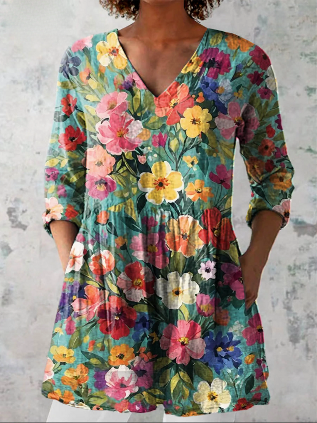 Ines | Erweiterte V-Ausschnitt-Bluse