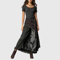Kyla | Damen Midikleid aus geripptem Strick mit kurzen Ärmeln