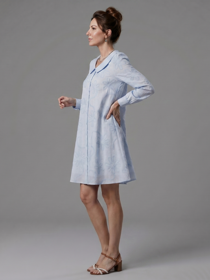 Opal | Kleid mit Knopfleiste und Kragen in knielanger Länge
