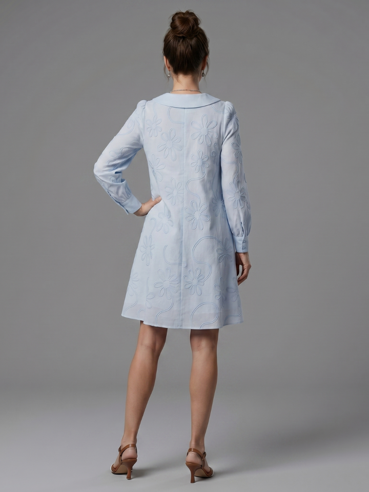 Opal | Kleid mit Knopfleiste und Kragen in knielanger Länge