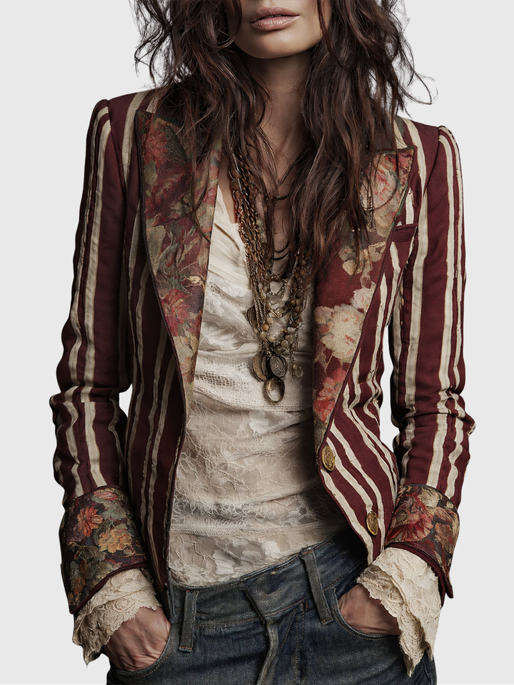Cindy | Boho Blazer mit floralen Details und Streifen