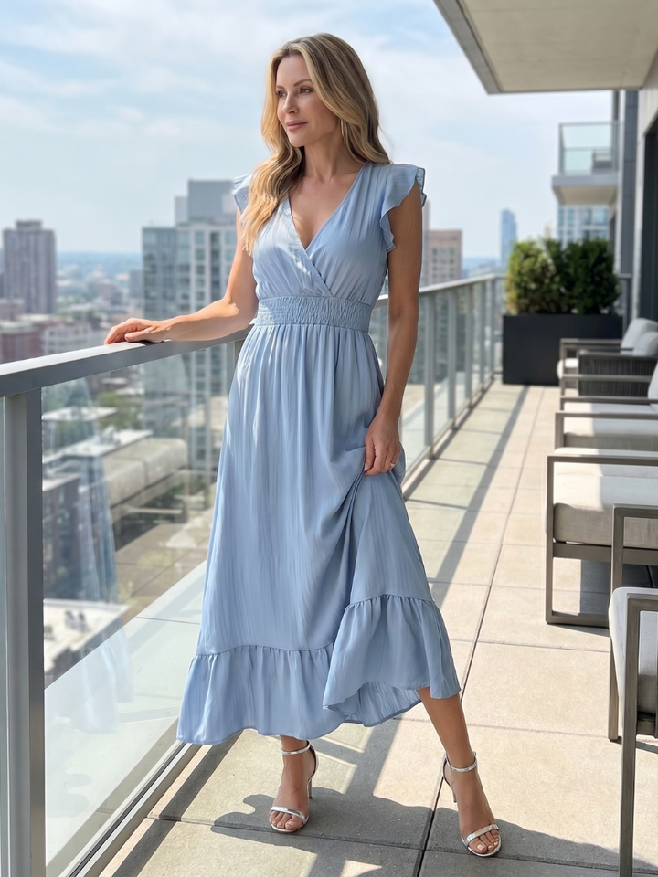 Clove | Midi-Kleid mit Rüschensäumen und gerafftem Bund