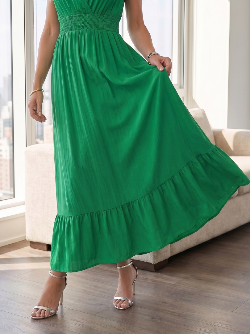Clove | Midi-Kleid mit Rüschensäumen und gerafftem Bund