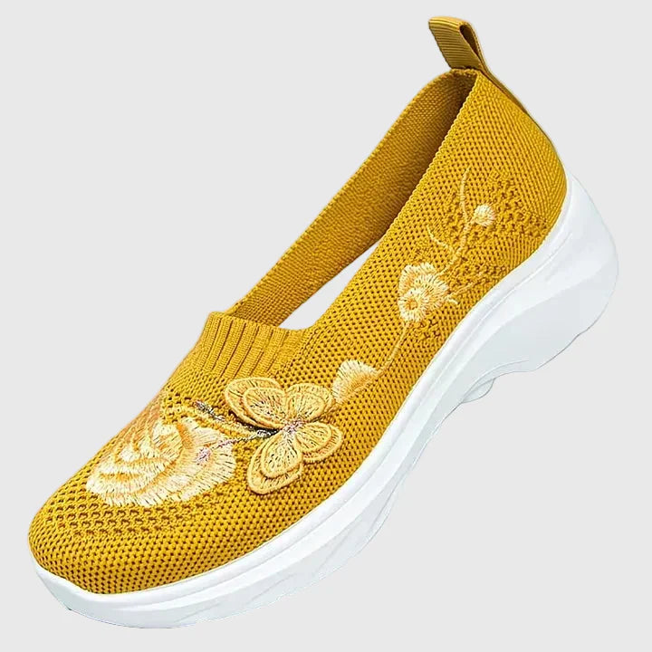 Leetha | Schmetterlingsgestickte Slipper