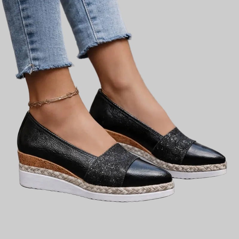 Elvaria | Glow Wedge