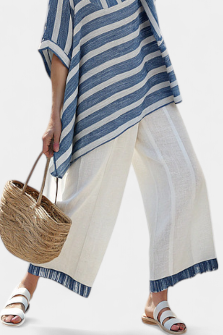 Alexa | Raffiniertes blau gestreiftes Top & Hosen mit Saumdetails