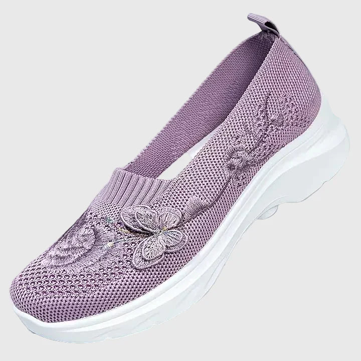 Leetha | Schmetterlingsgestickte Slipper