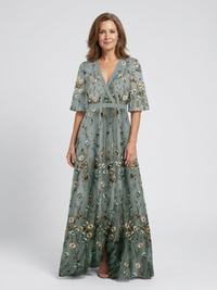 Evadne | Floral V-Ausschnitt Kurzarm Maxikleid